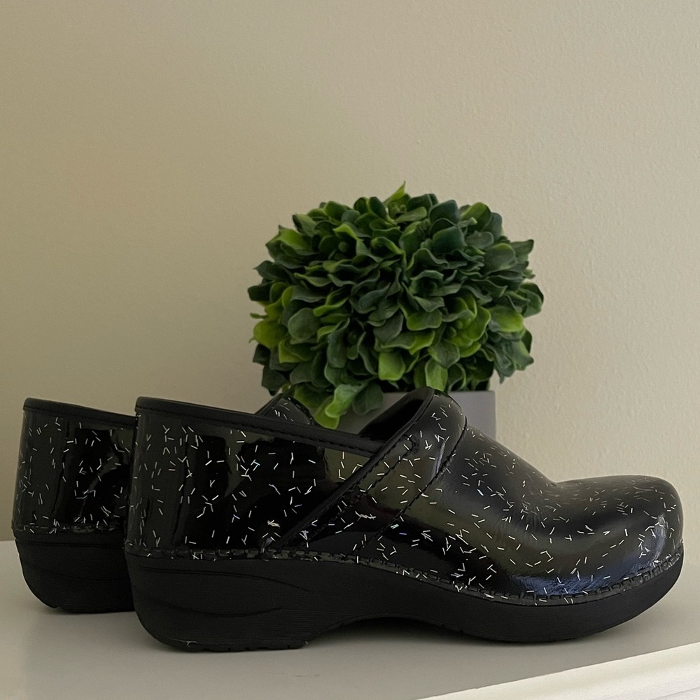 Black Dansko Shoes